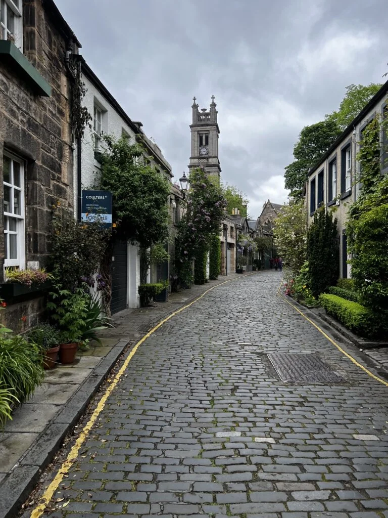 cobbled Street in edinburgh